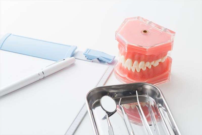 歯の健康と美しさを保つインプラント&審美歯科治療を新潟で実施